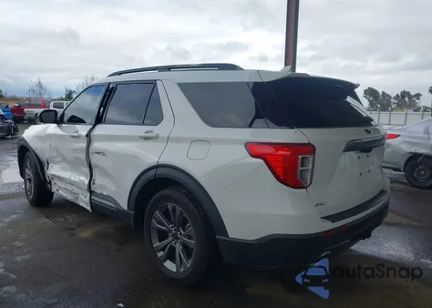 2021 Ford Explorer Xlt z USA, uszkodzony, nr VIN 1FMSK7DH3MGC17871